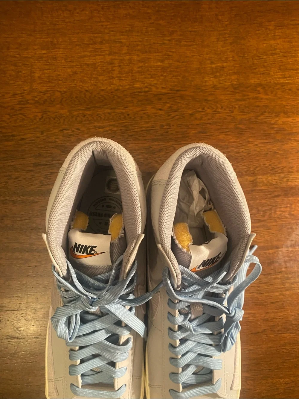 Nike stylish mid